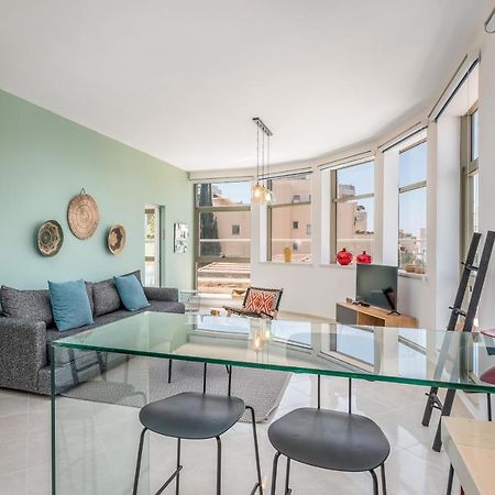 Superbe Apt Avec Terrasse Tres Proche De La Mer ! Tel Awiw Zewnętrze zdjęcie