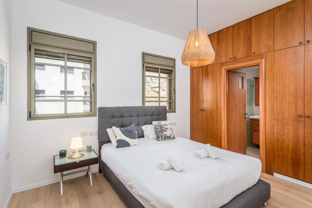 Superbe Apt Avec Terrasse Tres Proche De La Mer ! Tel Awiw Zewnętrze zdjęcie