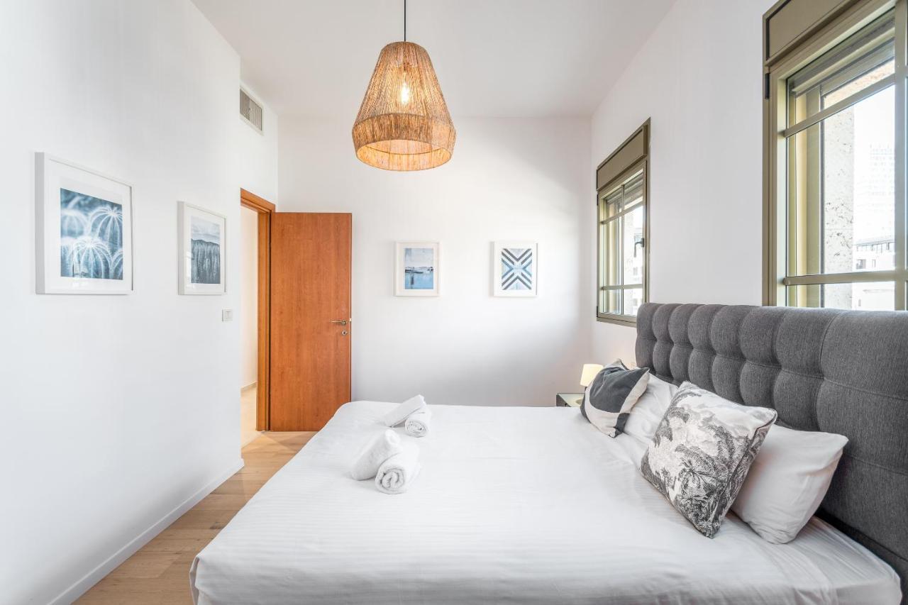 Superbe Apt Avec Terrasse Tres Proche De La Mer ! Tel Awiw Zewnętrze zdjęcie